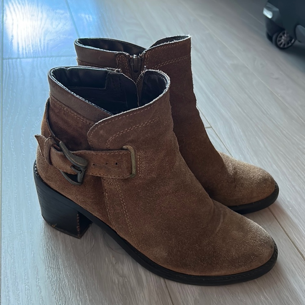 Steve Madden ankle boots